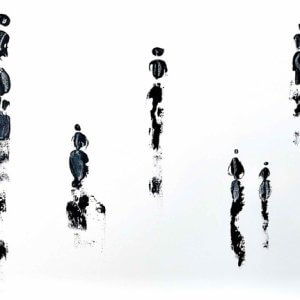 Tableau noir et blanc Convergence par Houda Sevilla